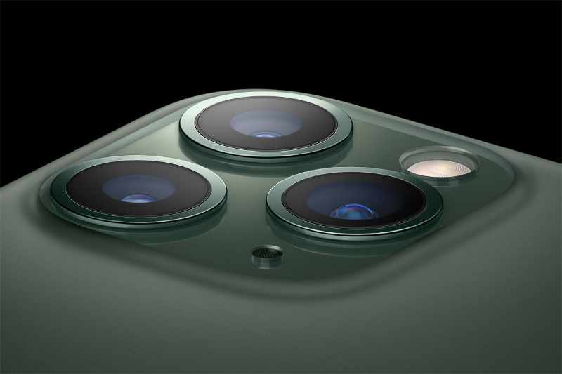 iPhone 11 Pro 三鏡頭相機